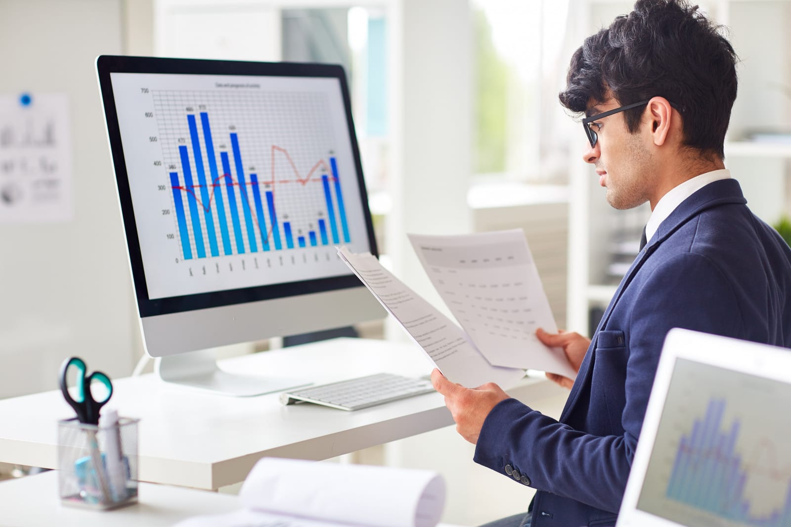 Data Visualization & Reporting